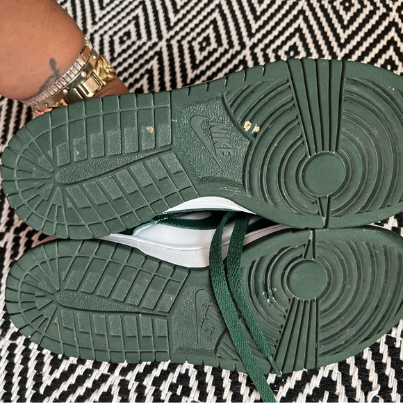 Michigan State Dunks - Picture 6 of 8